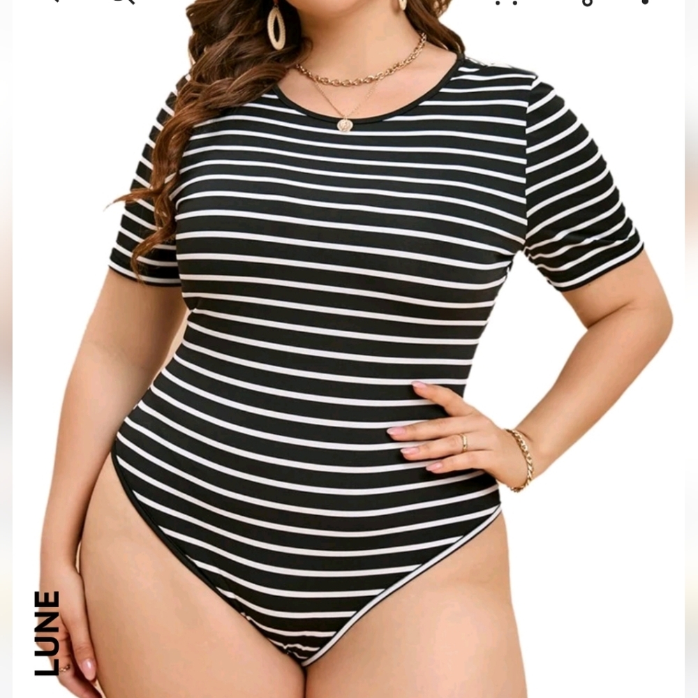 EUC Shein Bodysuit